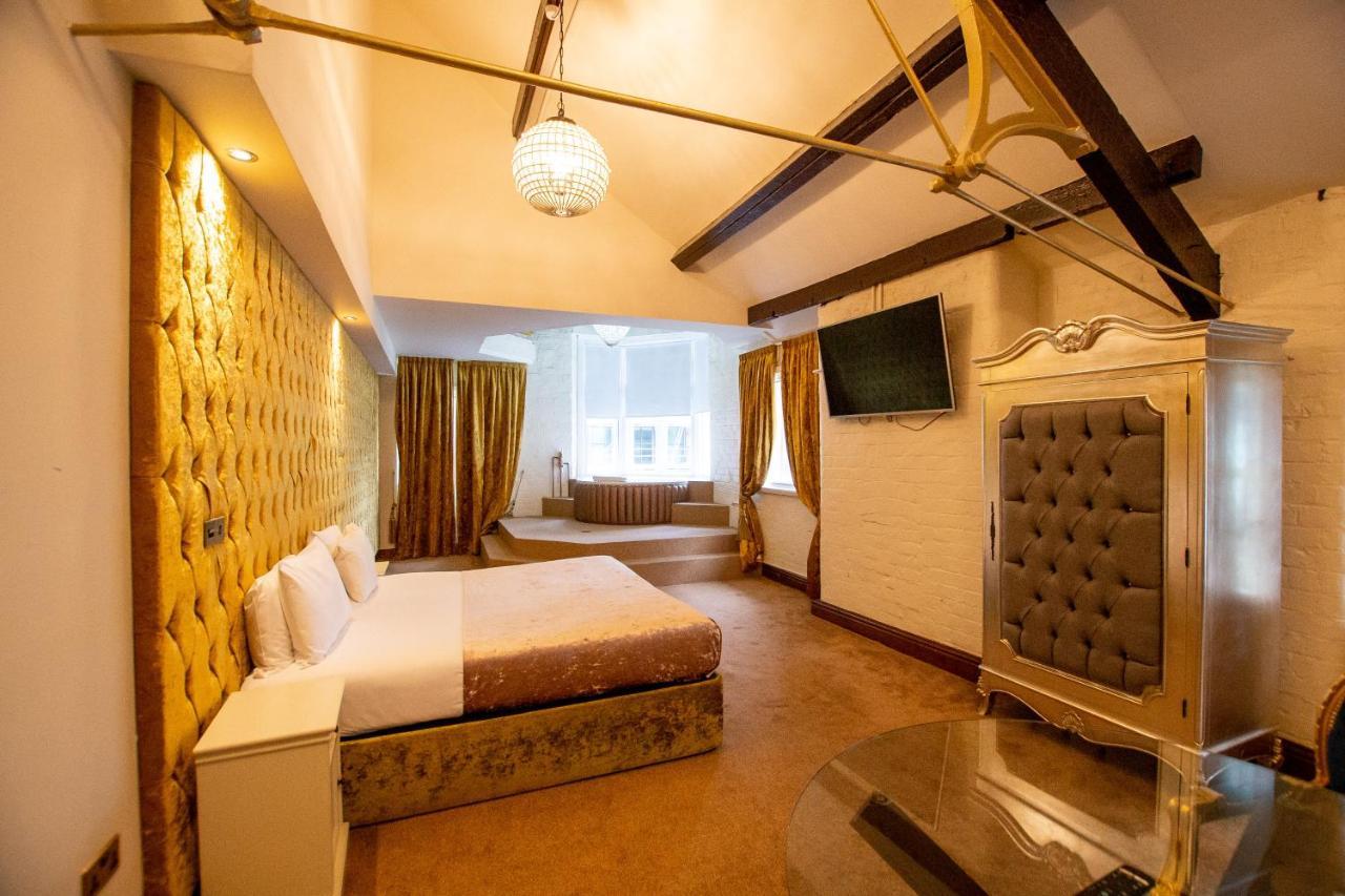 The Dixie Dean 4* Liverpool